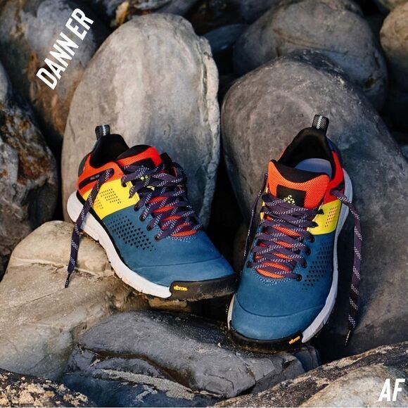 DANNER FP MOVEMENT TRAIL 2650 SNEAKERS IN LAGOON AND CANDY APPLE NWT - Picture 2 of 13